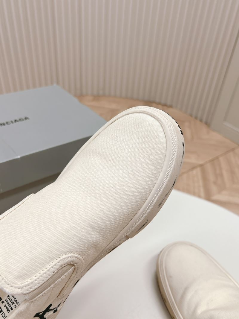 Balenciaga Low Shoes